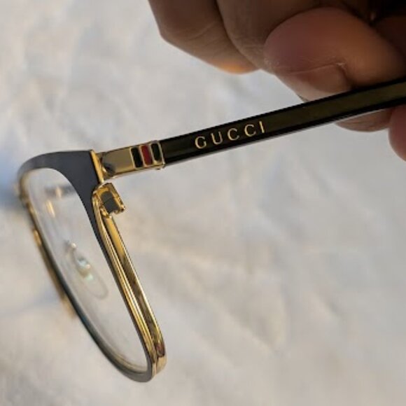 O2 GUCCI Eyewear - Picture 1 of 13